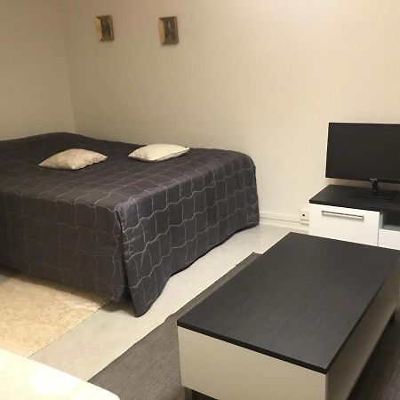 Yksio Uudenmaankatu Appartement Hyvinkää Buitenkant foto